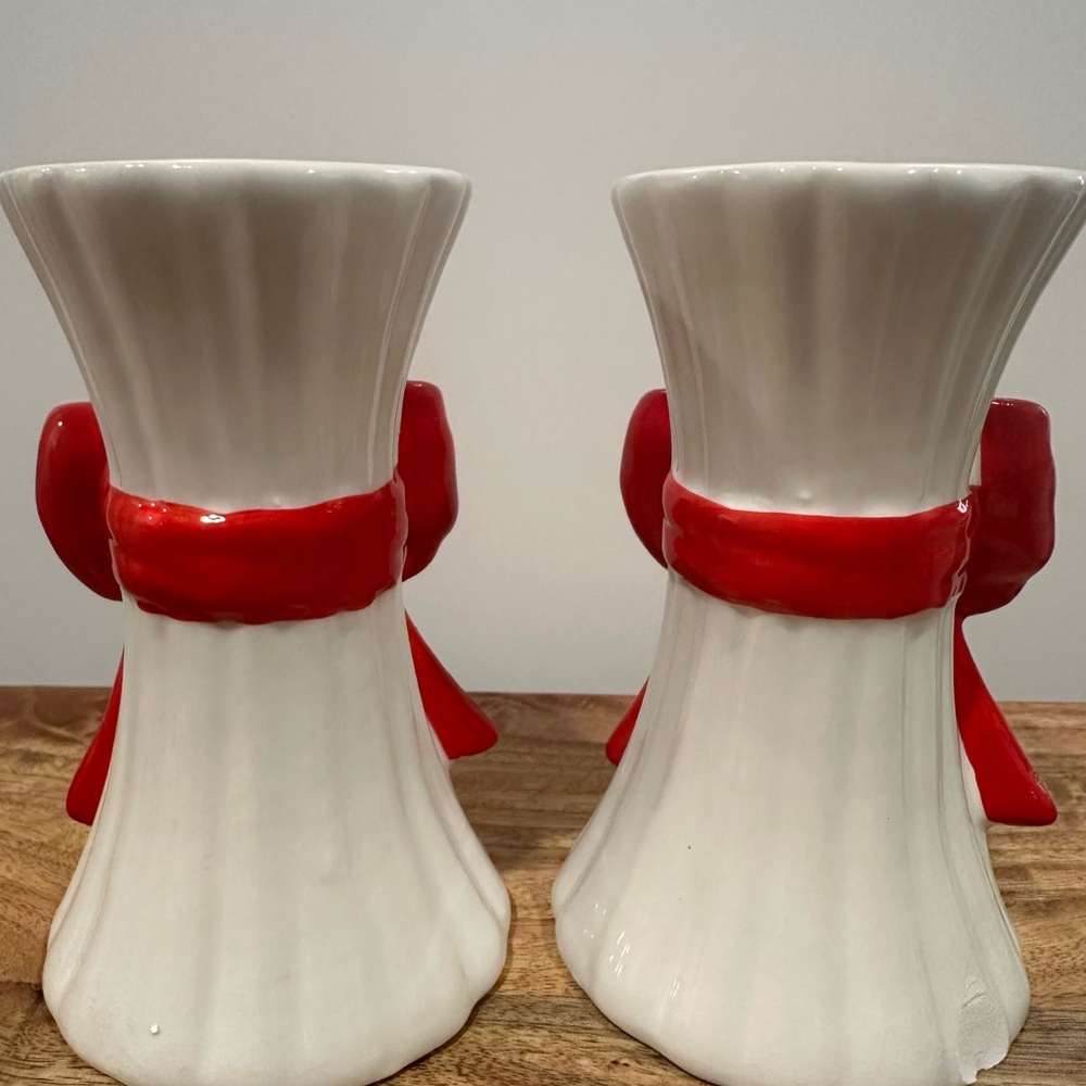 White Ceramic Christmas Taper Candle Holder with Bow, 5.5", by Holiday Time - Picture 4 of 4